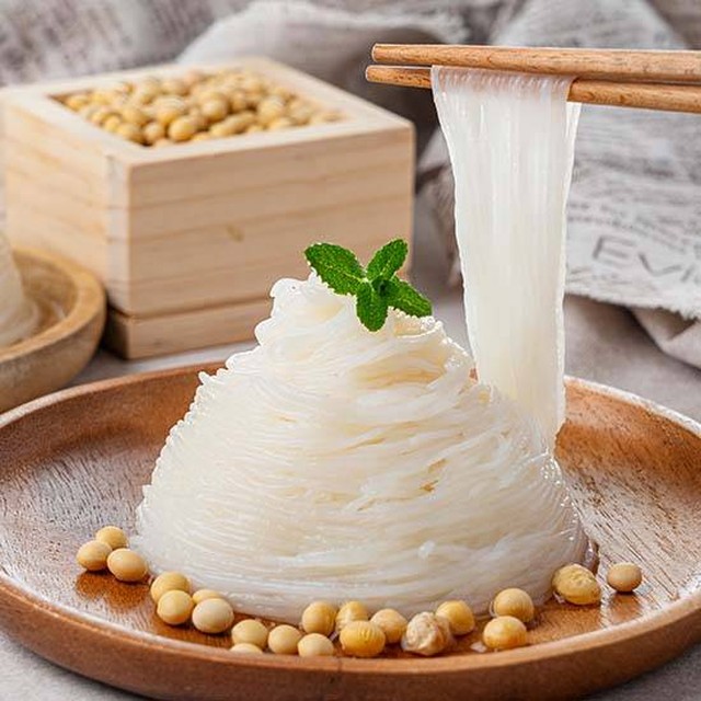 삶지 않고 바로 먹는 저칼로리 간편 곤약 순두부면 200g x 20팩