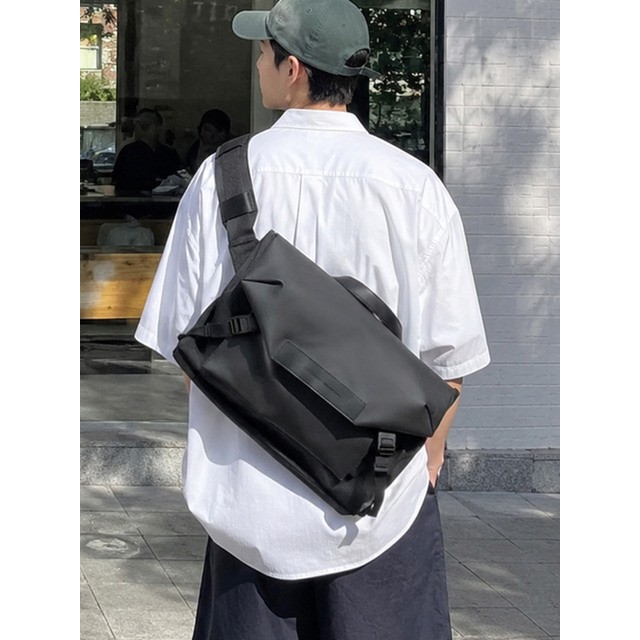 마테마틱 Hawk C1 Messenger Cross Shoulder Bag Laptop 15inch 크로스백 메신저백