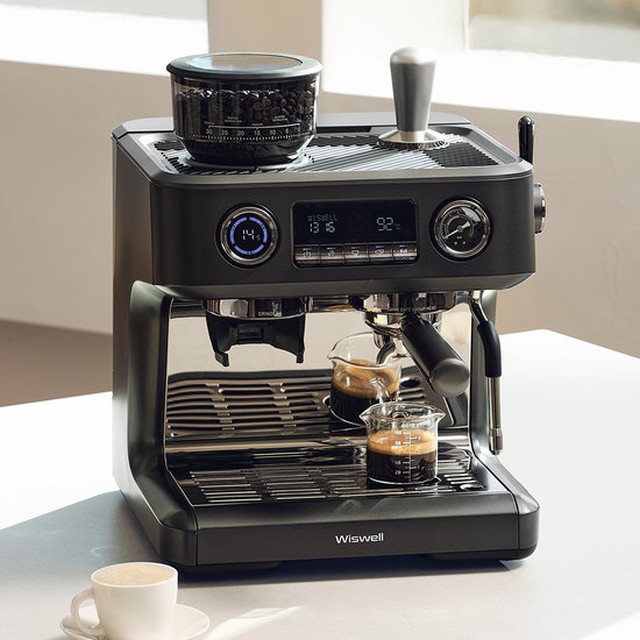 위즈웰 가정용 반자동 에스프레소 커피머신 듀얼보일러 58mm 그라인더 일체형 20BAR WC5023