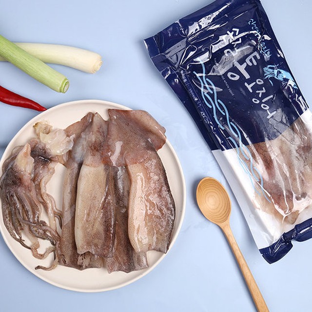 자연산 손질 통오징어 260g x 5팩 (10마리)