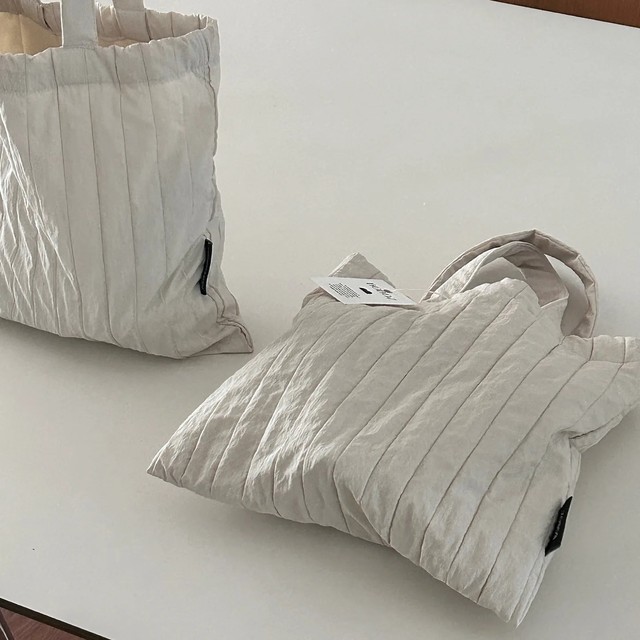 INS 스타일 여성용 독창적인 폴리에스터 스트라이프 주머니, 주름 장식, 작은 핸드백, 걸이형 정리 파우치