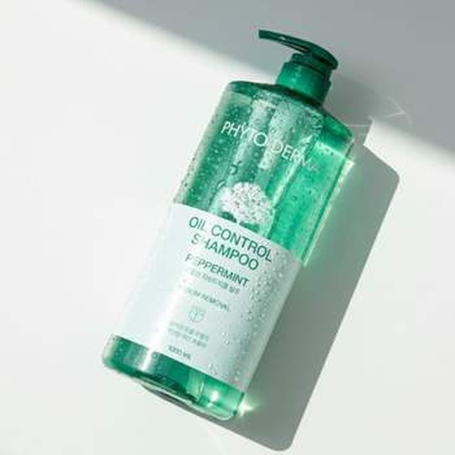[기타] 피지 617TSZ15 딥클렌징 허브향 쿨링 지성용 두피 샴푸 1000ml[이마트몰]